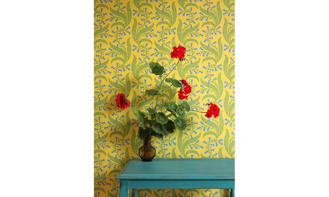 Bluebells wallpaper in Butter