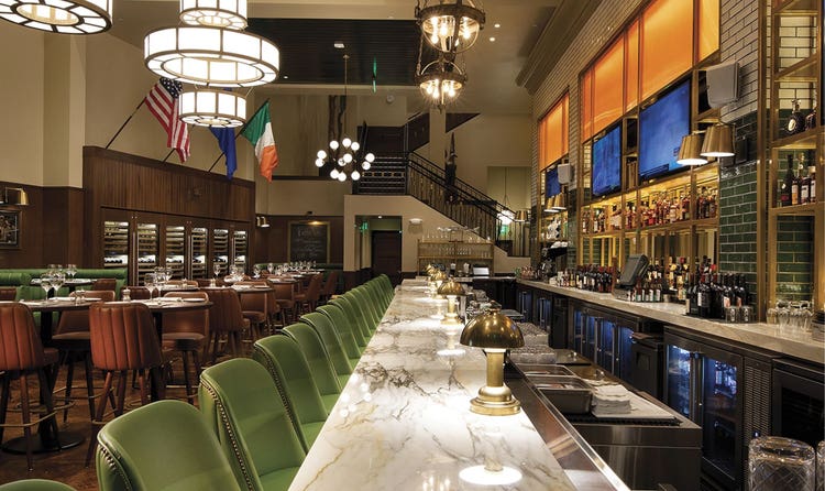 The dining floor at Smith & Wollensky's new restaurant in The Venetian, Las Vegas.