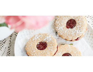 Authentic Linzer Cookies