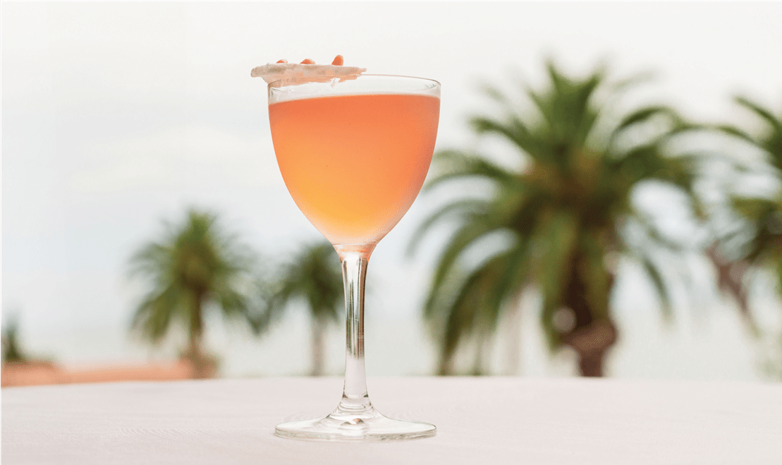 The "Peachy Connection" cocktail by the Pelican Hill Resort Culinary Team also incorporates TEALEAVES Peach Fuzz Blend.