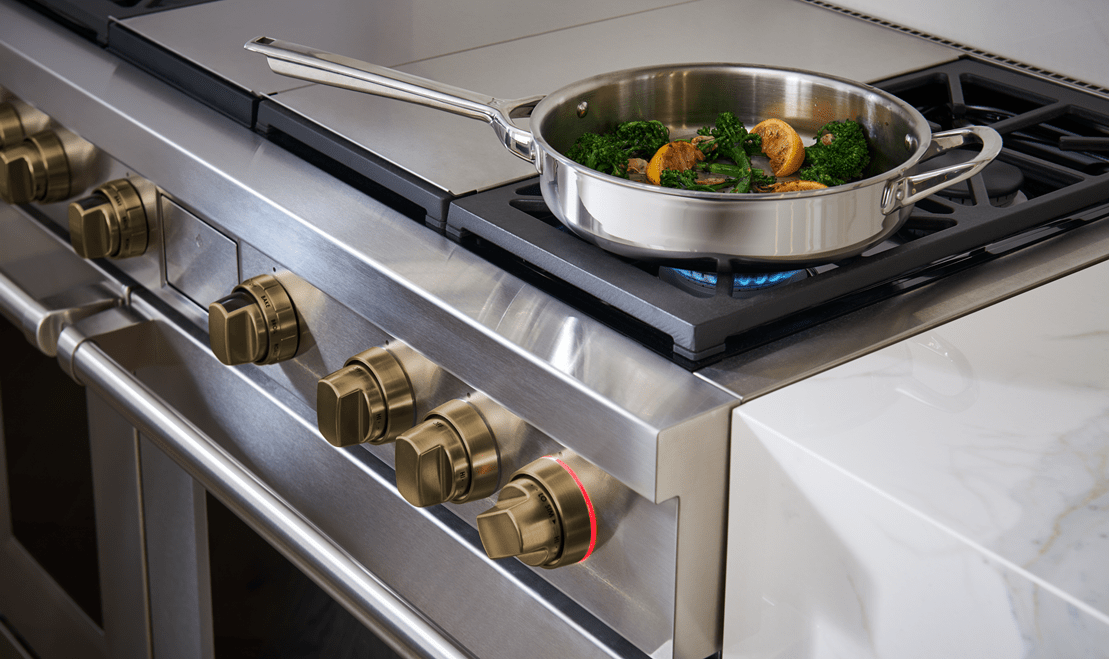 Red knobs are synonymous with Wolf appliances, but now there are other options to express your desired design style.