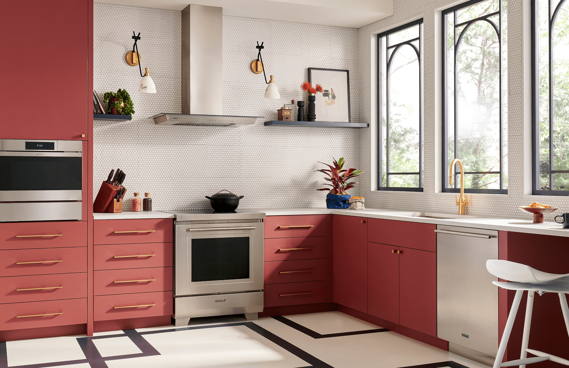 The Wolf Convection Steam Oven allows anyone to feel like a world-class chef while using the product for breads and roasts.