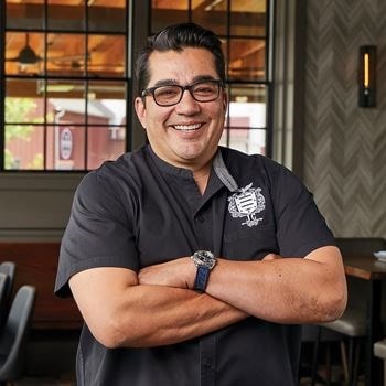 An award-winning chef Jose Garces stays true to his Latin American heritage and shares his culinary culture.