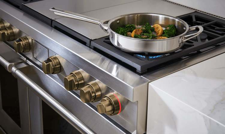 Red knobs are synonymous with Wolf appliances, but now there are other options to express your desired design style.