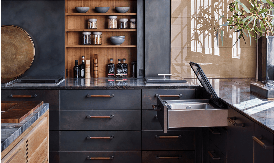 Blending effortlessly into any cabinetry or surrounding and pairs beautifully with other Wolf built-in ovens.