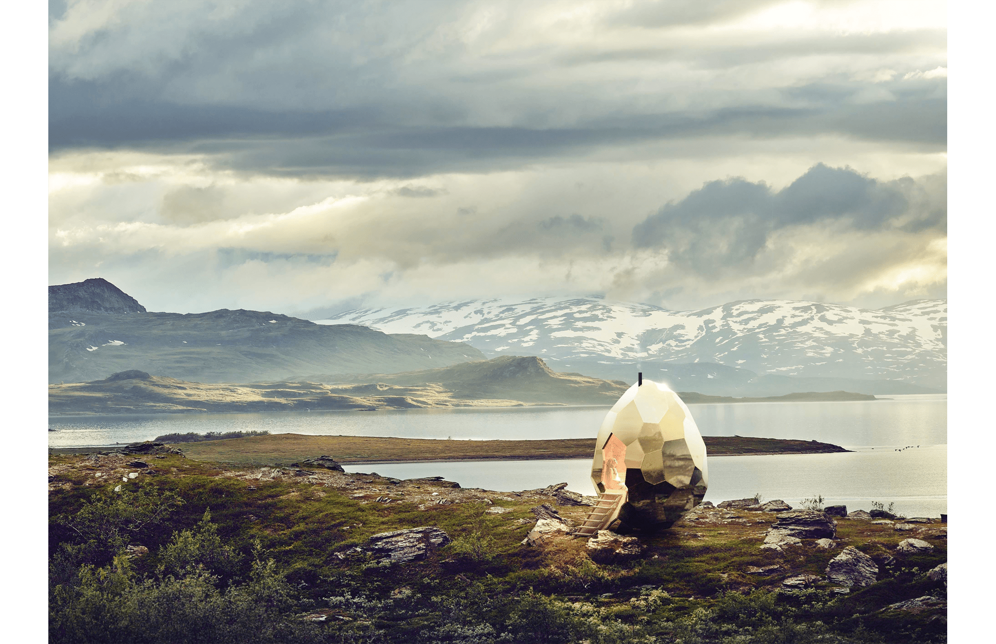 Sweden's Solar Egg can support contrast therapy, a popular wellness trend, which involves going from extreme heat to cold.